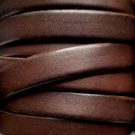 dark brown 10 mm flat plain leather