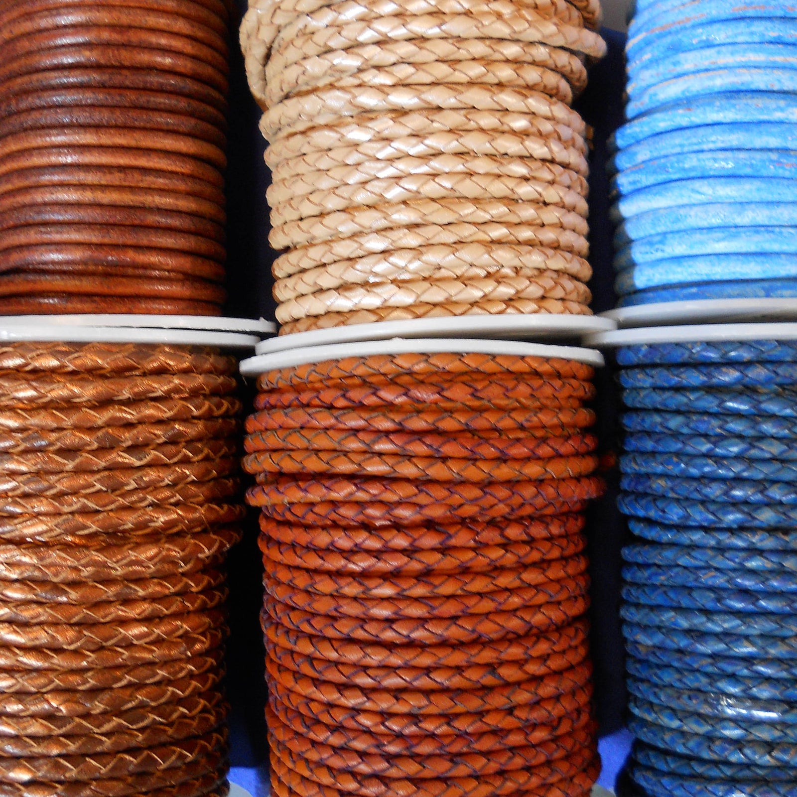 4 mm plain round leather cord