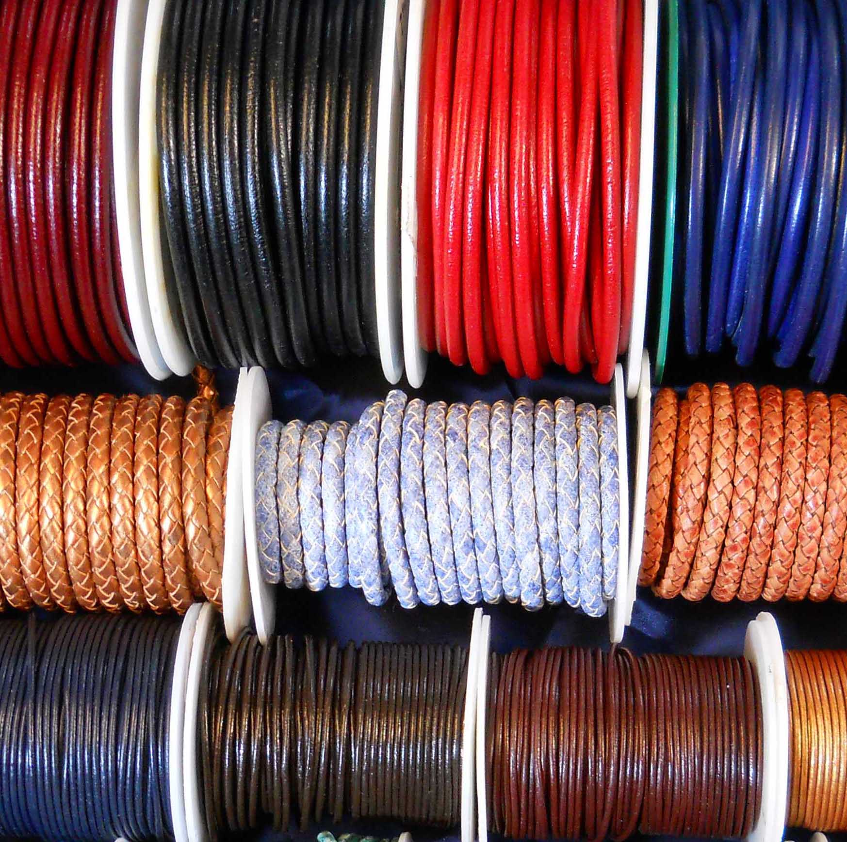 Round Leather