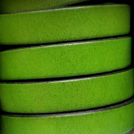 green 10 mm flat plain leather