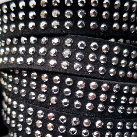 10 mm artificial suede with rivets