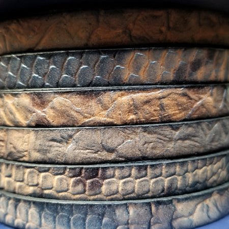 10 mm flat snake pattern leather