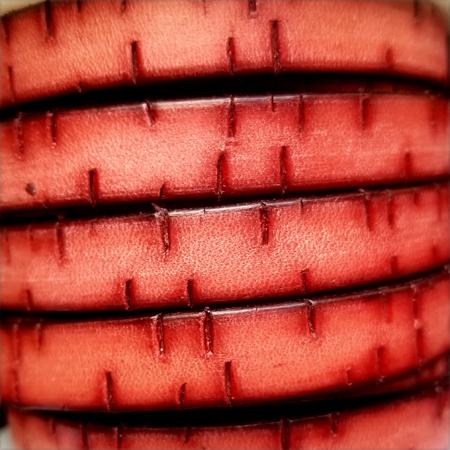 10 mm flat red bark leather